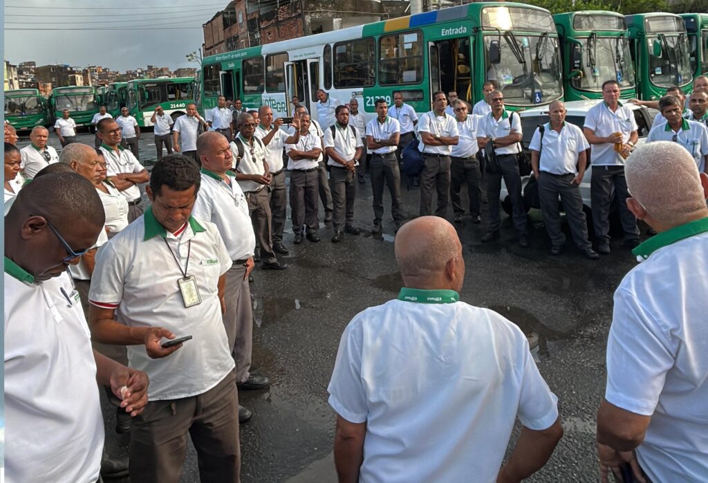Presidente do Sindicato dos Rodoviários nega acordo e confirma indicativo de greve
